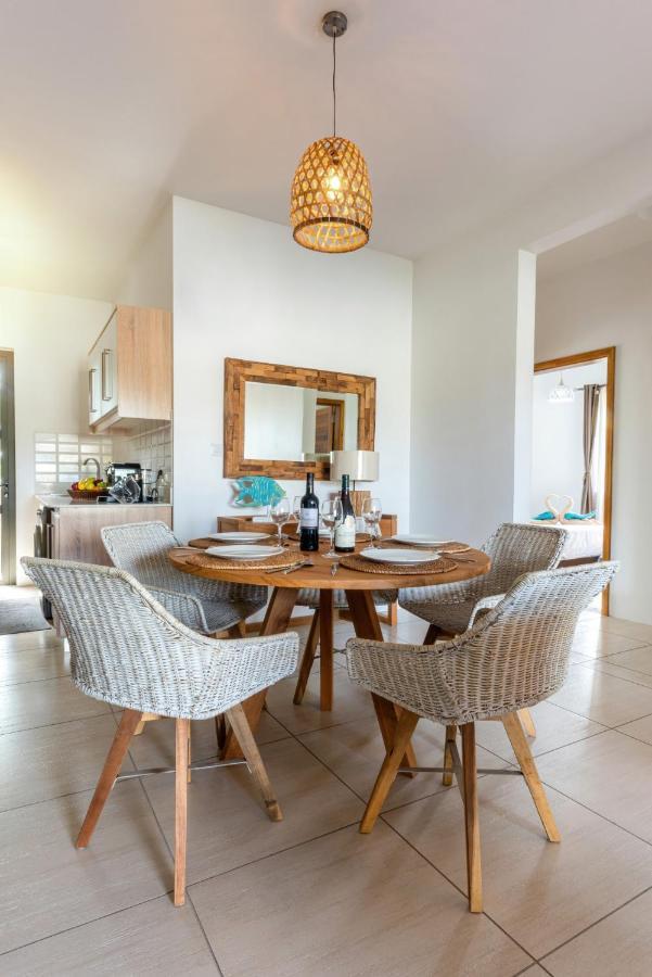 West Wood Holiday Apartment, C6 - Flic En Flac With Pool At A Quiet Location, Beautifully Decorated And Close To The Beach Exterior foto